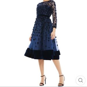 Mac Duggal - elegant velvet floral cocktail dress